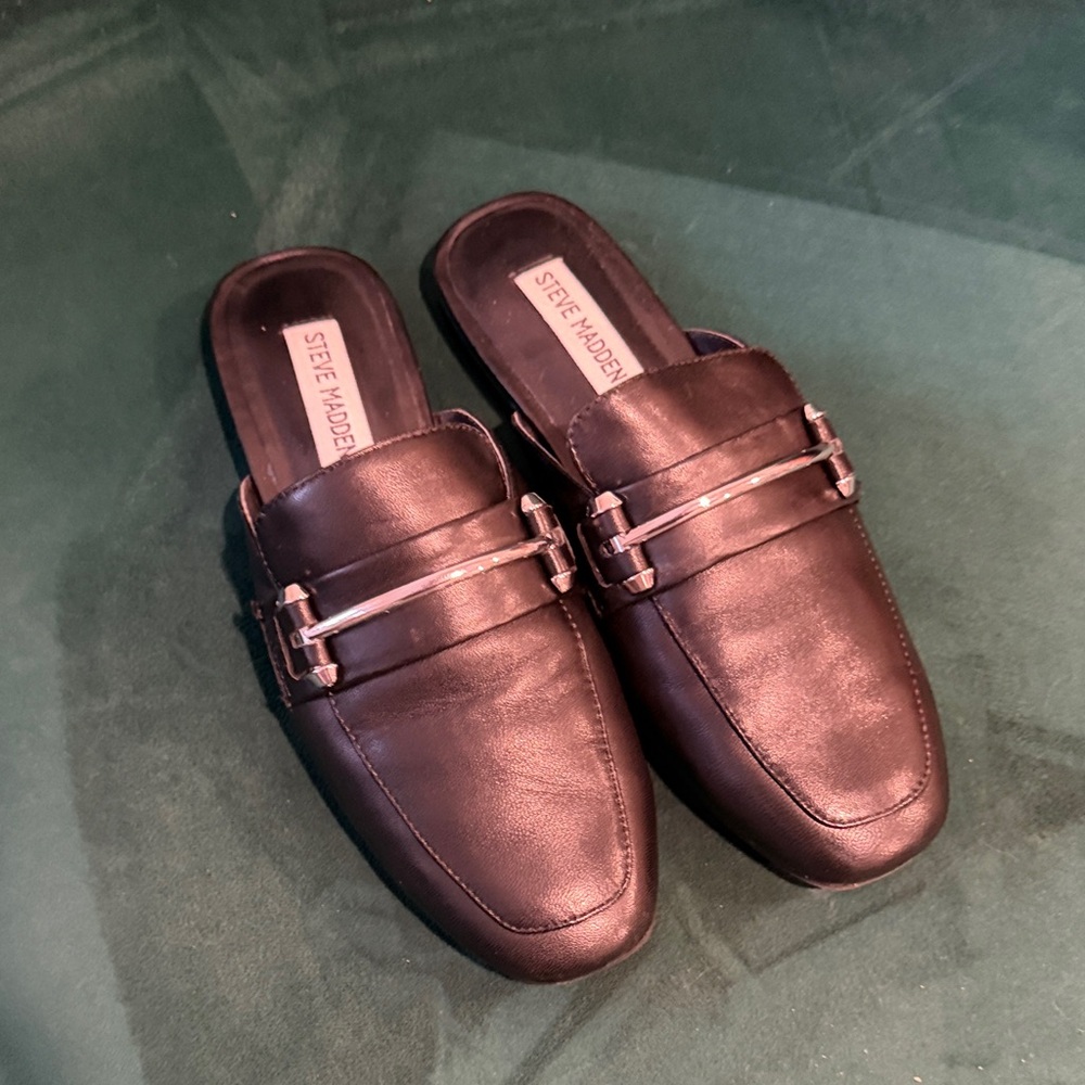 Steve Madden Black Leather Loafers